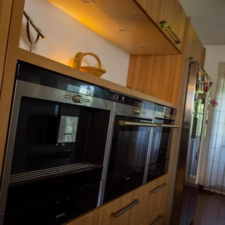 Vila Kastiel Pravenec