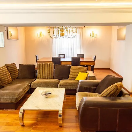 فيلة Kastiel Pravenec